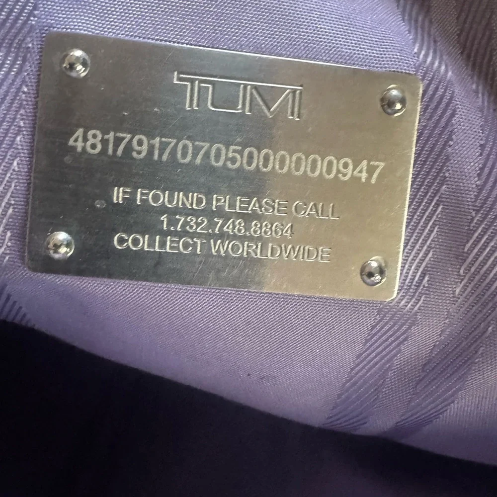 Tumi Black Men's Briefcase‎